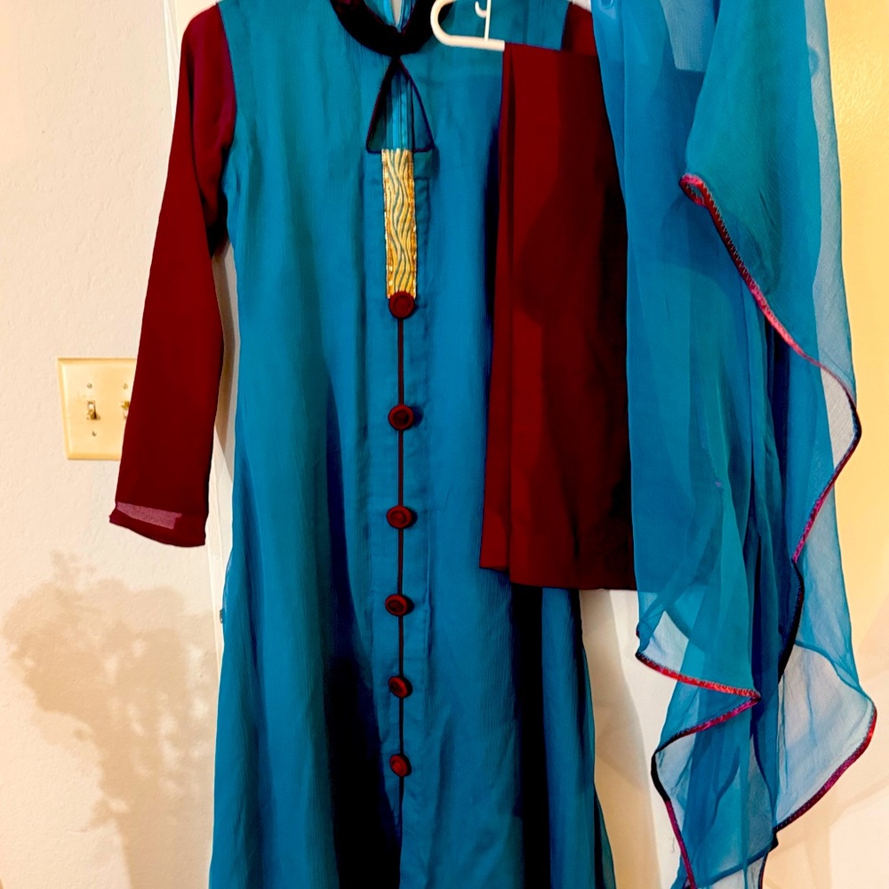 Pakistani shirt trouser with dupatta